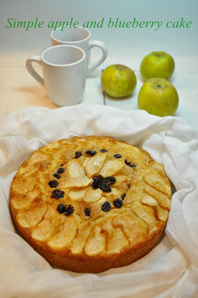 Apple and blueberry cake (Simple apple and blueberry cake)